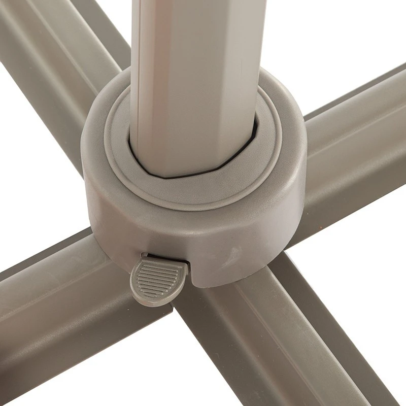 Parasol Décentré Eléa Inclinable Hexagonal Noisette Hespéride 4 Parasol Décentré Eléa Inclinable Hexagonal Noisette Hespéride – Image 4